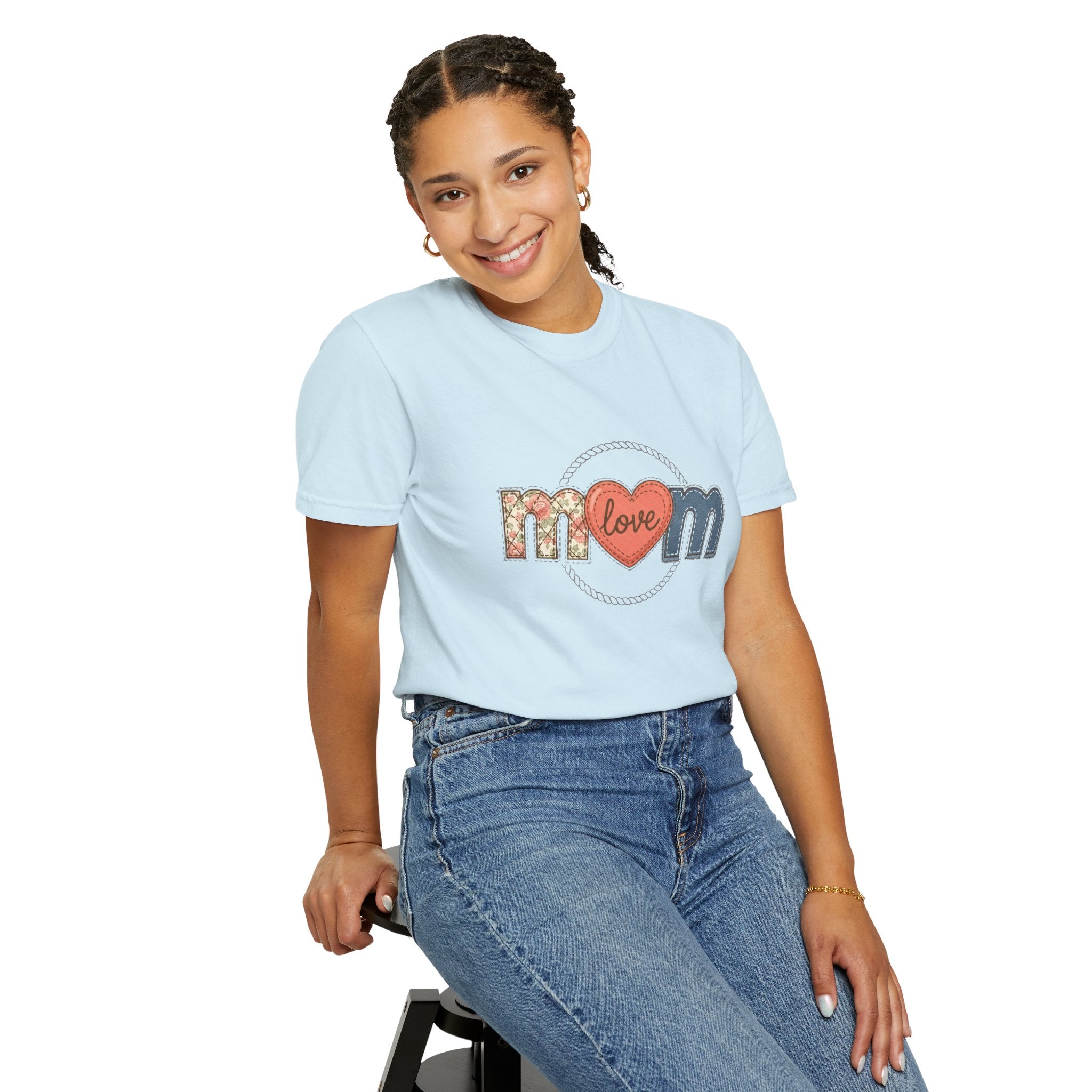 Mom Faux Love T-Shirt –Faux Floral Heart Mother's Day Tee