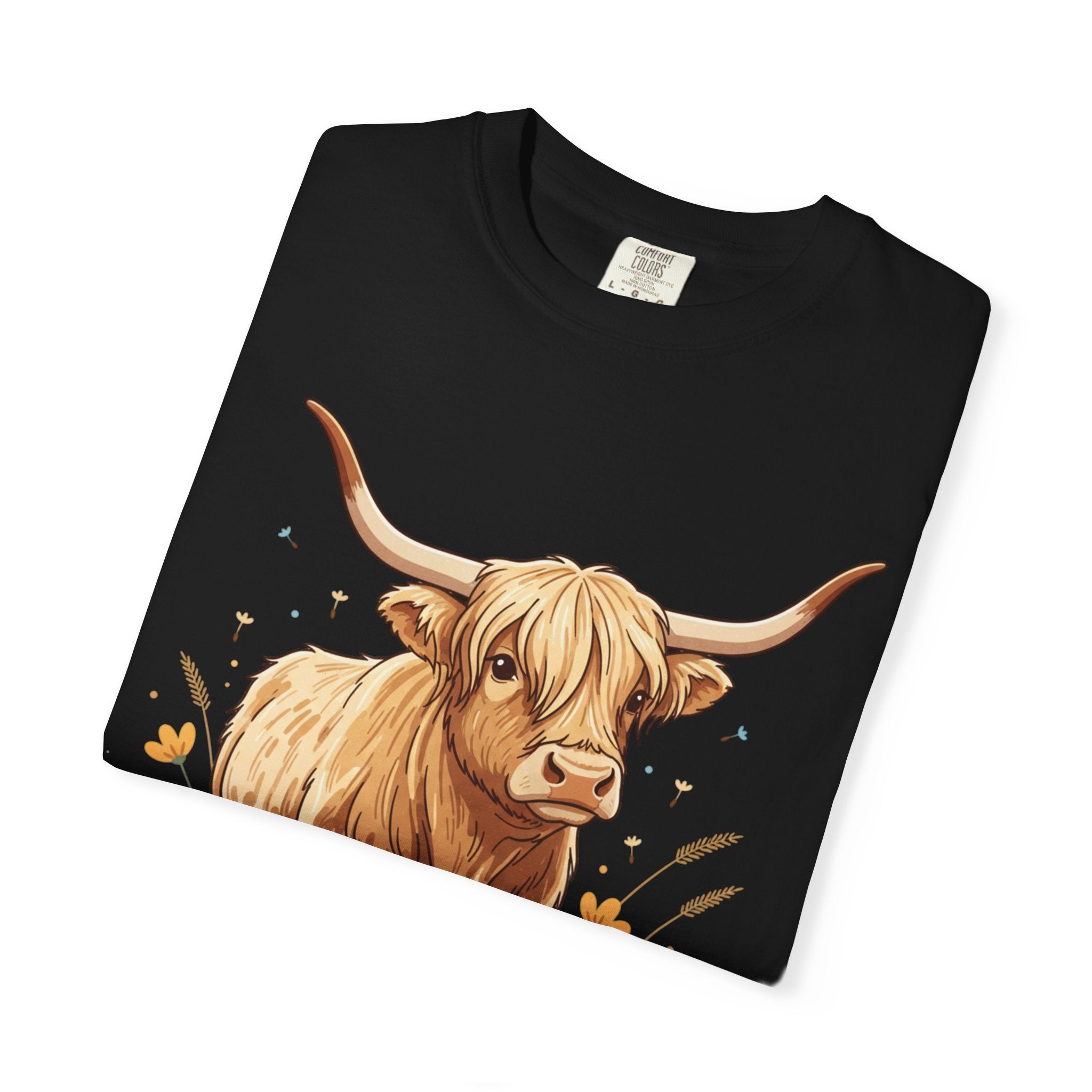 Highland Cow Graphic T‑Shirt — Cute Highland Cattle Tee for Animal Lovers