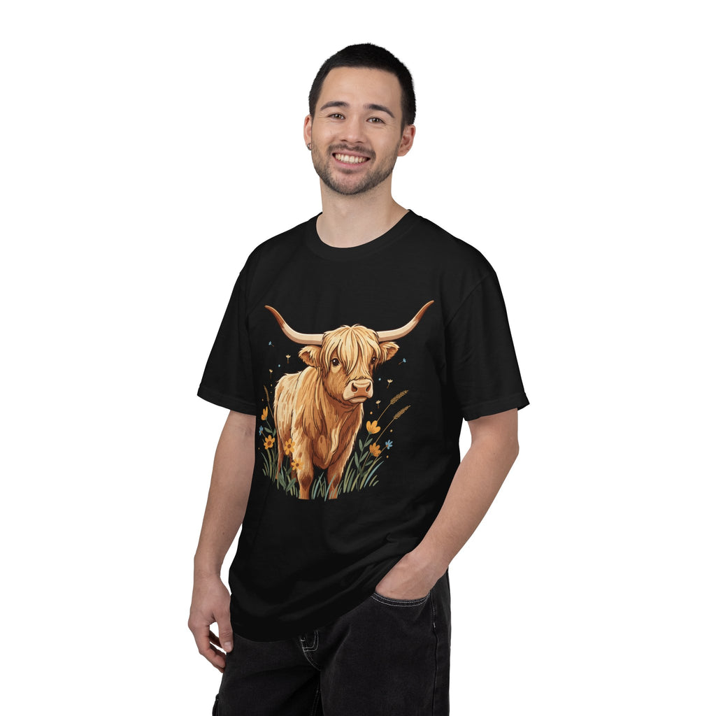 Highland Cow Graphic T‑Shirt — Cute Highland Cattle Tee for Animal Lovers