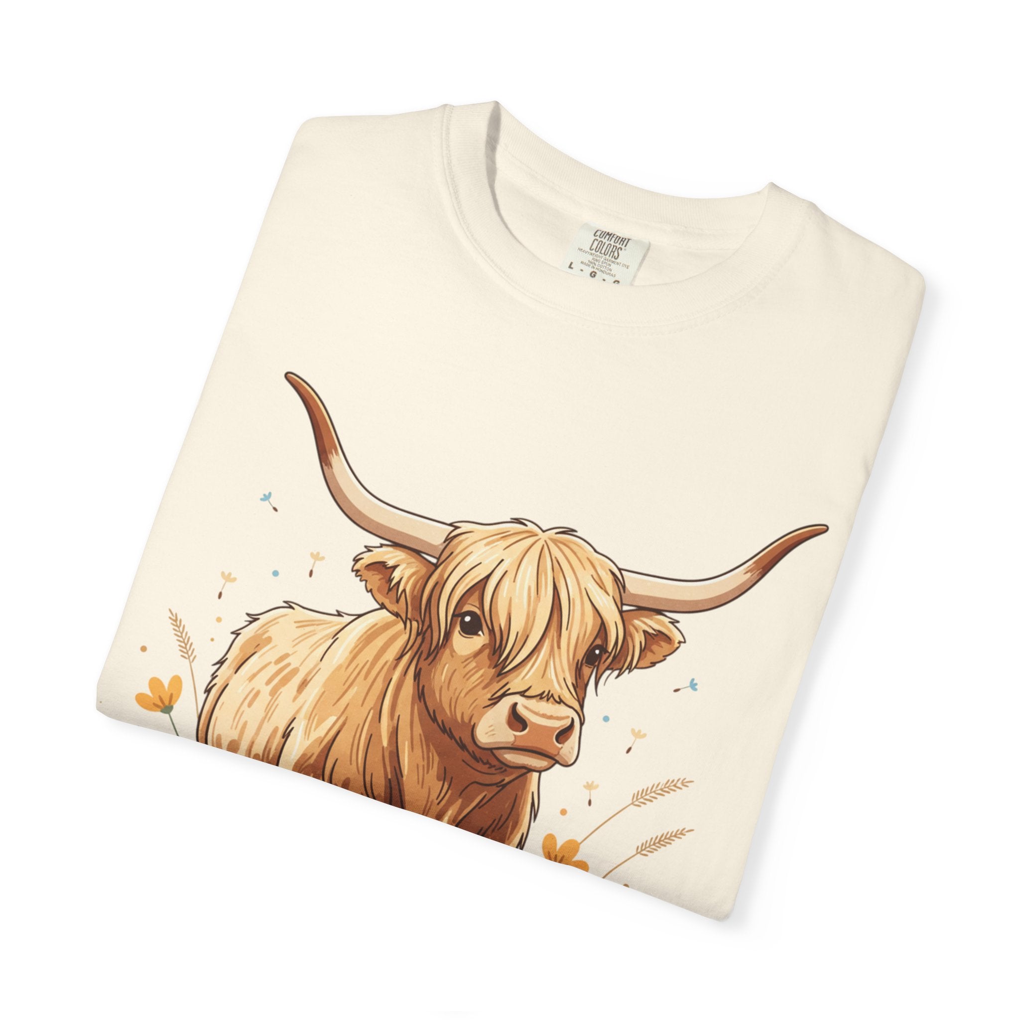 Highland Cow Graphic T‑Shirt — Cute Highland Cattle Tee for Animal Lovers