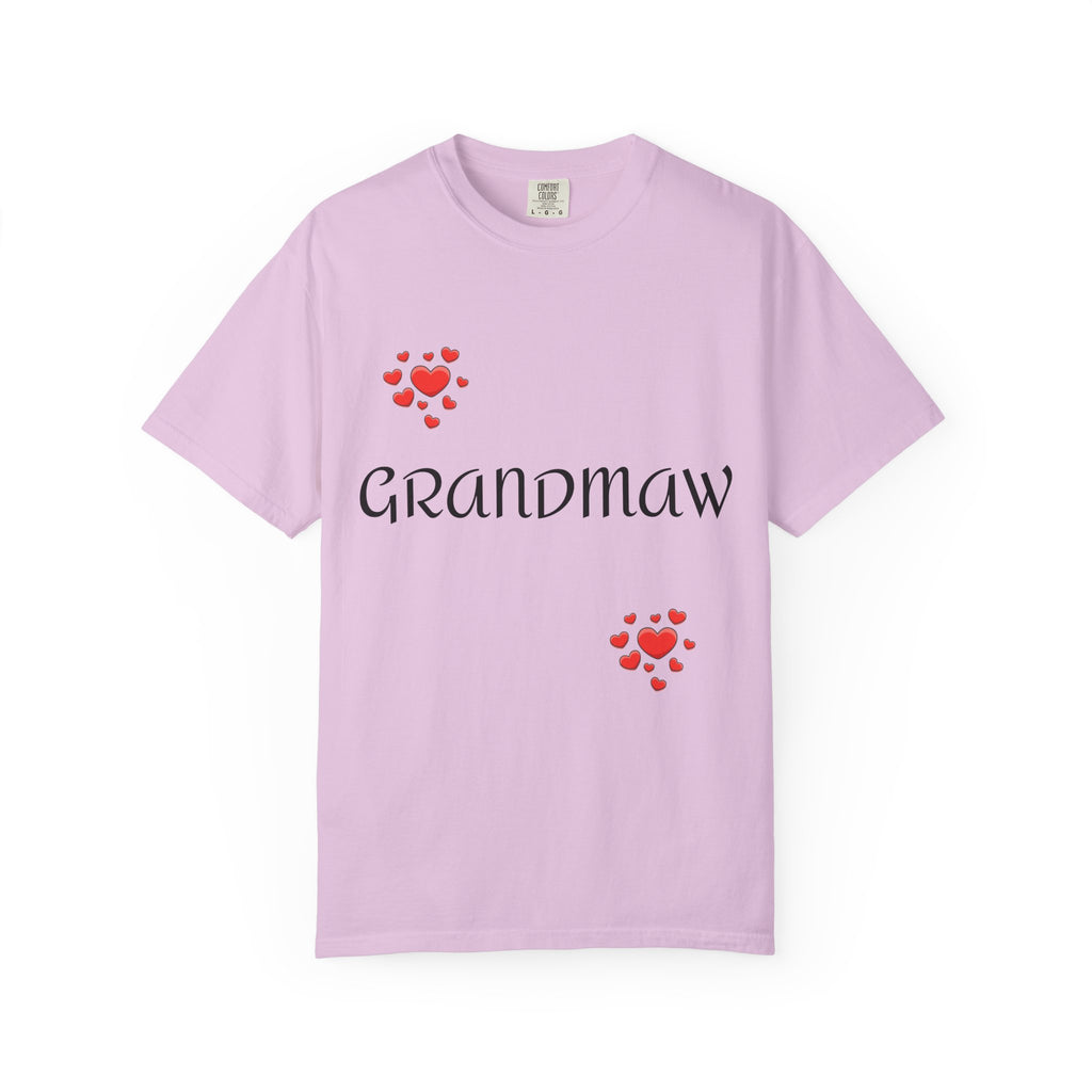 Grandmaw Heart Tee — 'GRANDMAW' Script T-Shirt with Red Heart Accents